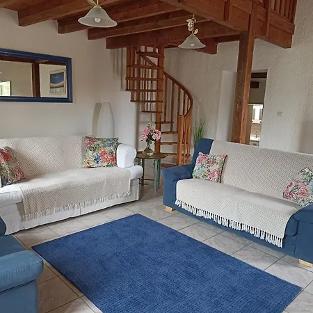 Maison Marin, Charming Village With Pool