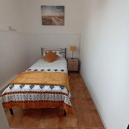 Holiday home Maison Marin, Charming Village With Pool Saint-Thomas-de-Conac
